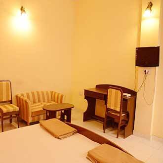 Hotel The Orient, Kanpur 2
